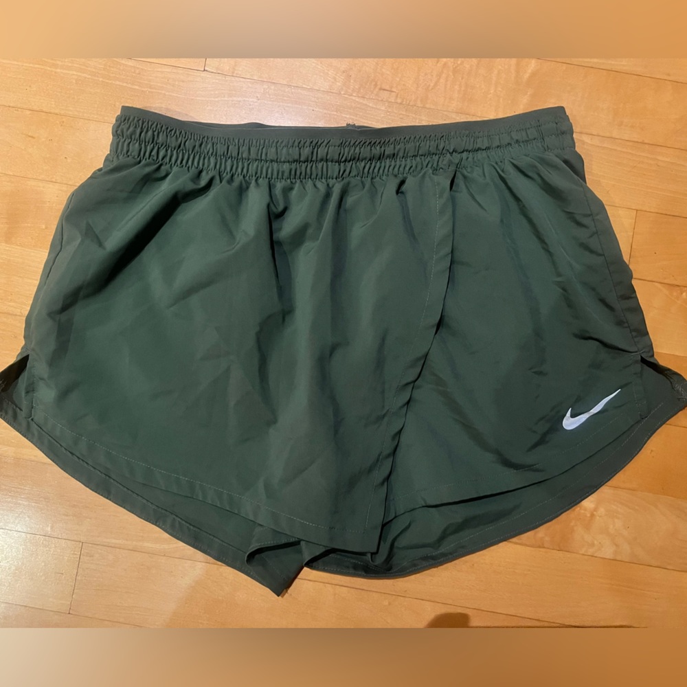 Nike Olive Green Dri Fit Shorts / Skort Size M